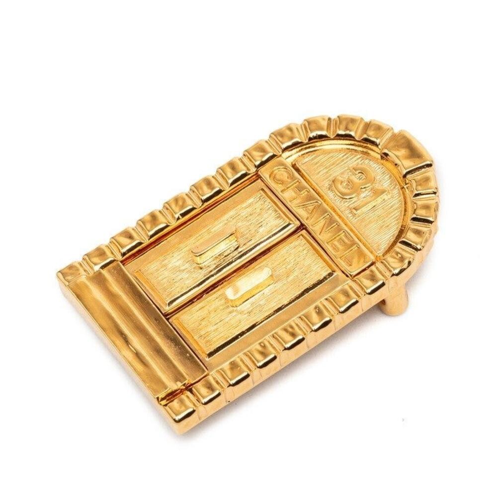 Chanel 31 Rue Cambon Door Motif Brooch Gold Plated